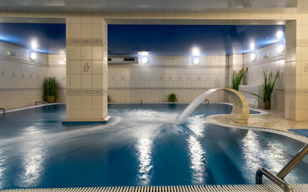 Hotel Wodnik Twoj Hotel Z Widokiem Na Morze Ustronie Morskie Ngoại thất bức ảnh