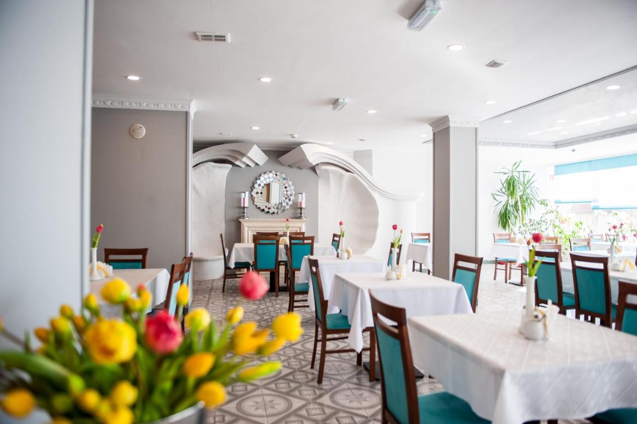 Hotel Wodnik Twoj Hotel Z Widokiem Na Morze Ustronie Morskie Ngoại thất bức ảnh