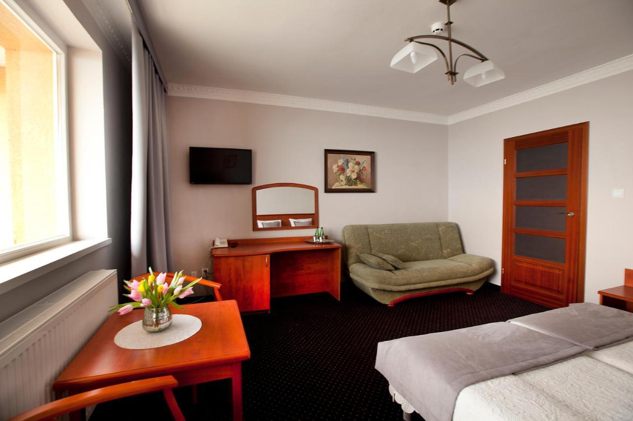 Hotel Wodnik Twoj Hotel Z Widokiem Na Morze Ustronie Morskie Ngoại thất bức ảnh