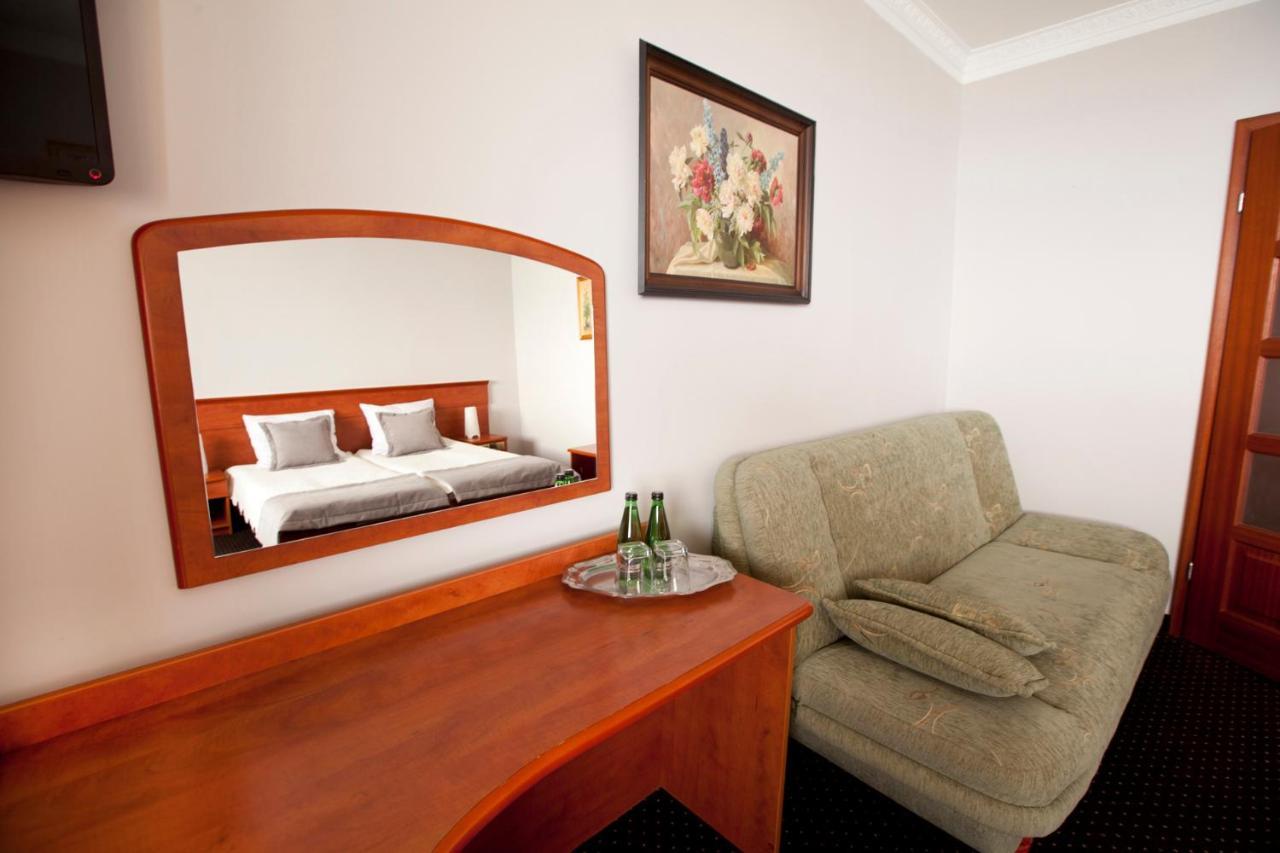 Hotel Wodnik Twoj Hotel Z Widokiem Na Morze Ustronie Morskie Ngoại thất bức ảnh
