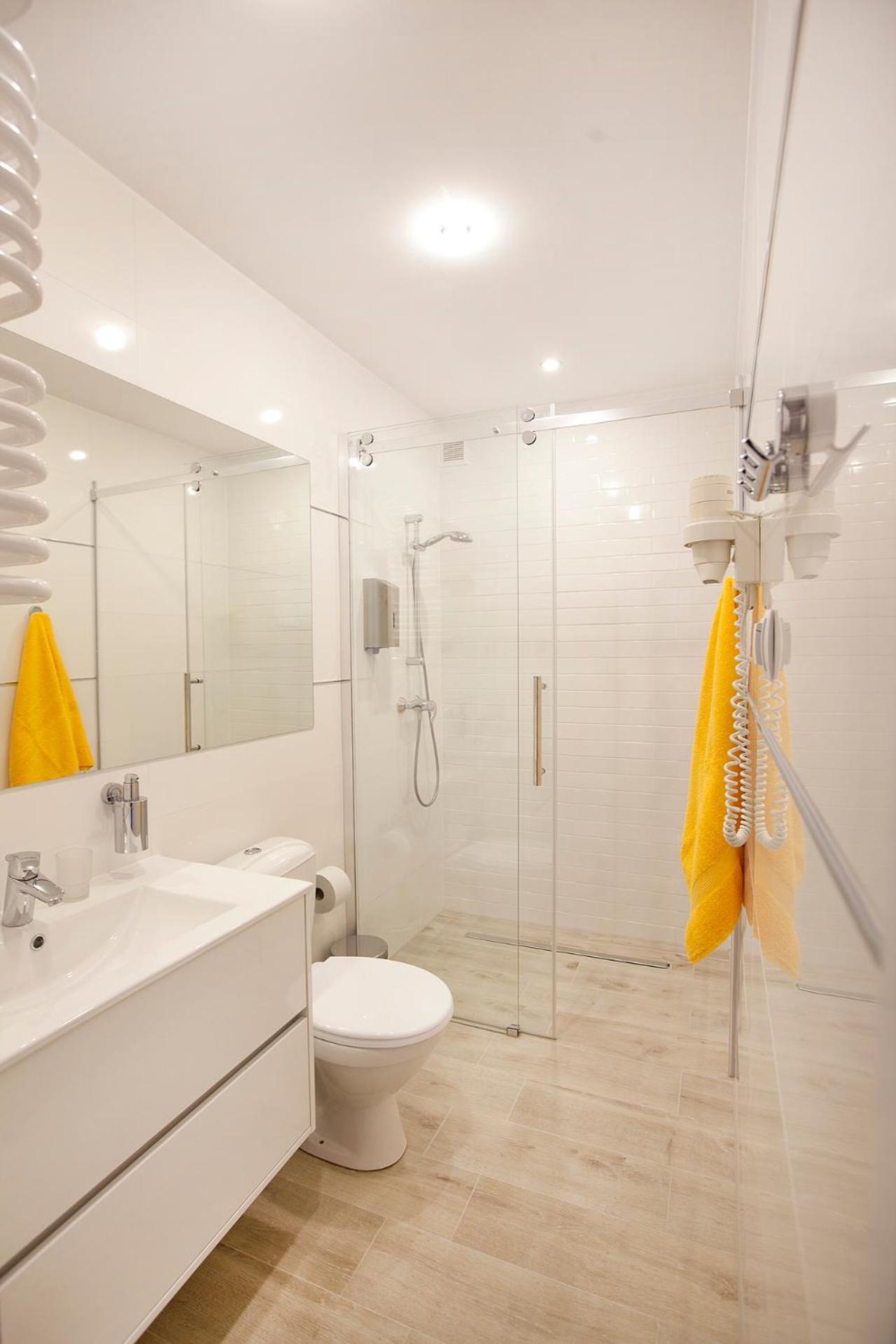 Hotel Wodnik Twoj Hotel Z Widokiem Na Morze Ustronie Morskie Ngoại thất bức ảnh