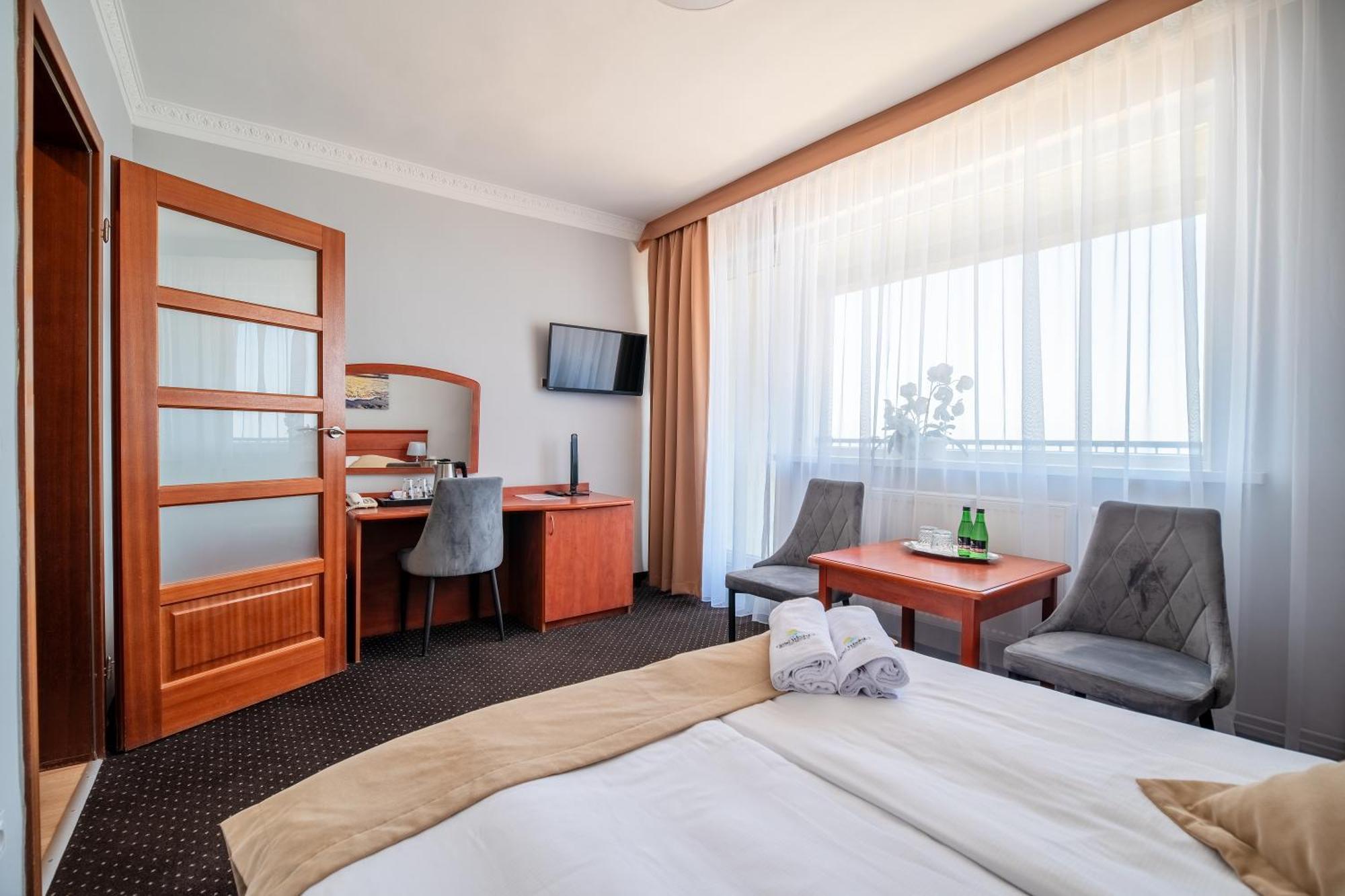 Hotel Wodnik Twoj Hotel Z Widokiem Na Morze Ustronie Morskie Ngoại thất bức ảnh