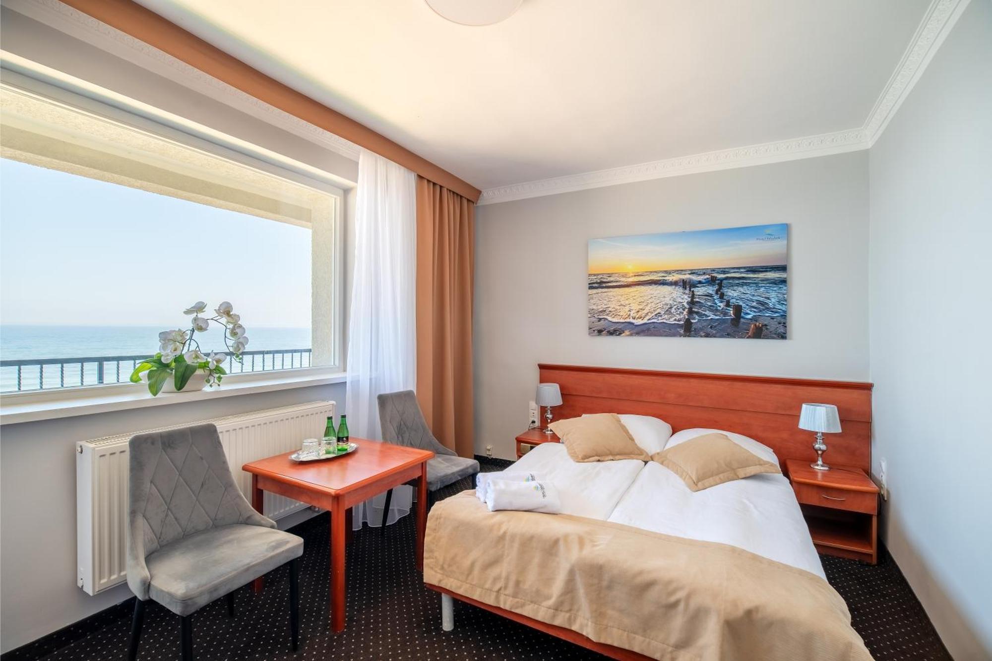 Hotel Wodnik Twoj Hotel Z Widokiem Na Morze Ustronie Morskie Ngoại thất bức ảnh